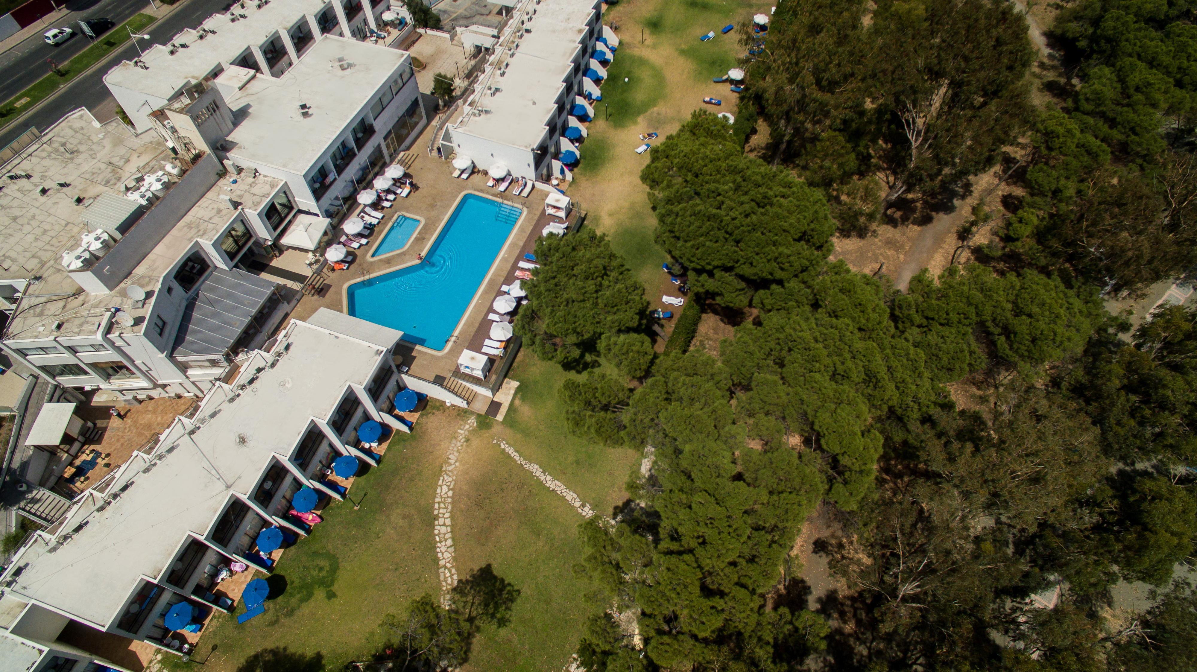 Park Beach Hotel Limassol Exteriör bild