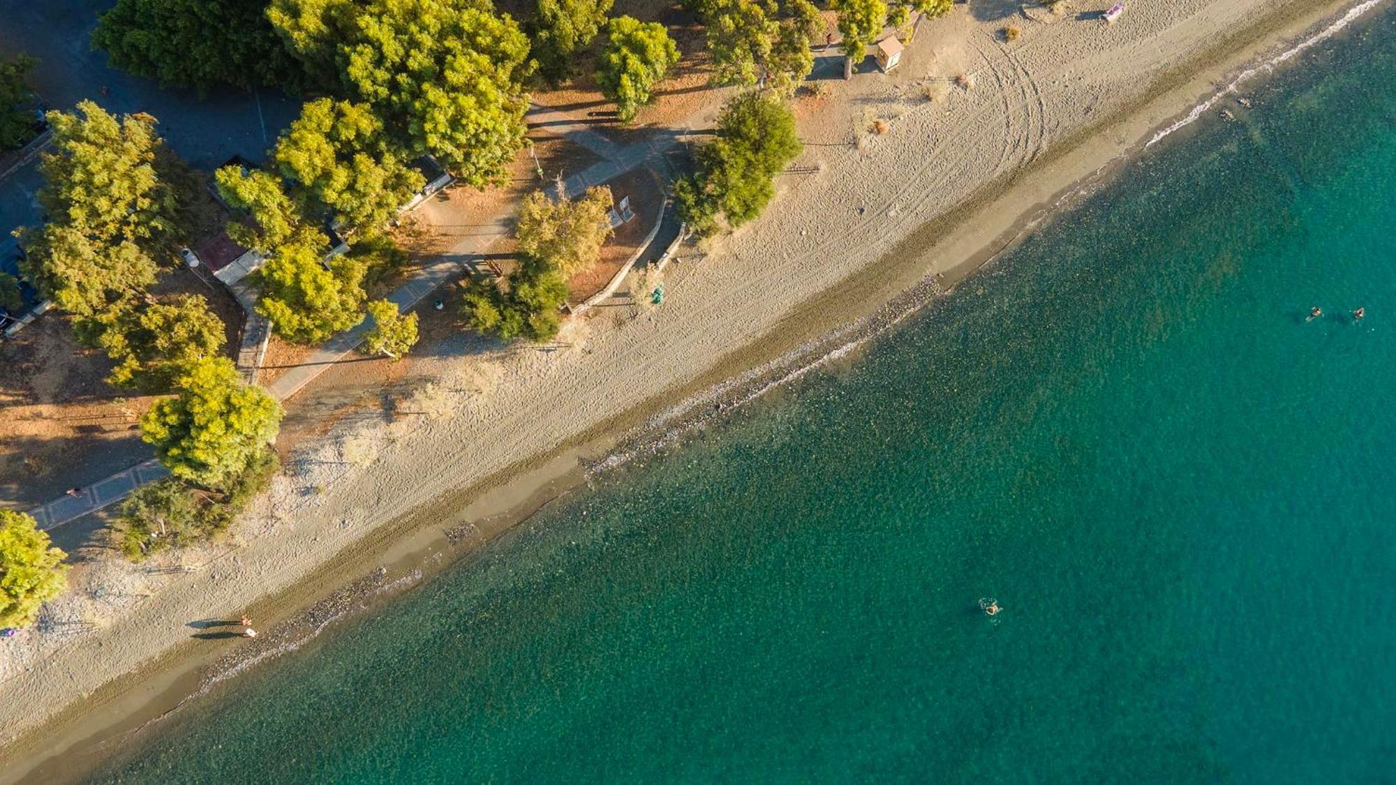 Park Beach Hotel Limassol Exteriör bild